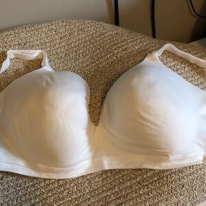 Warner's Classic White Bra